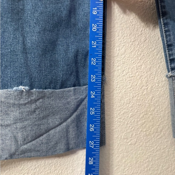 Tractr Blue Cropped Women's Jeans - Picture 9 of 9